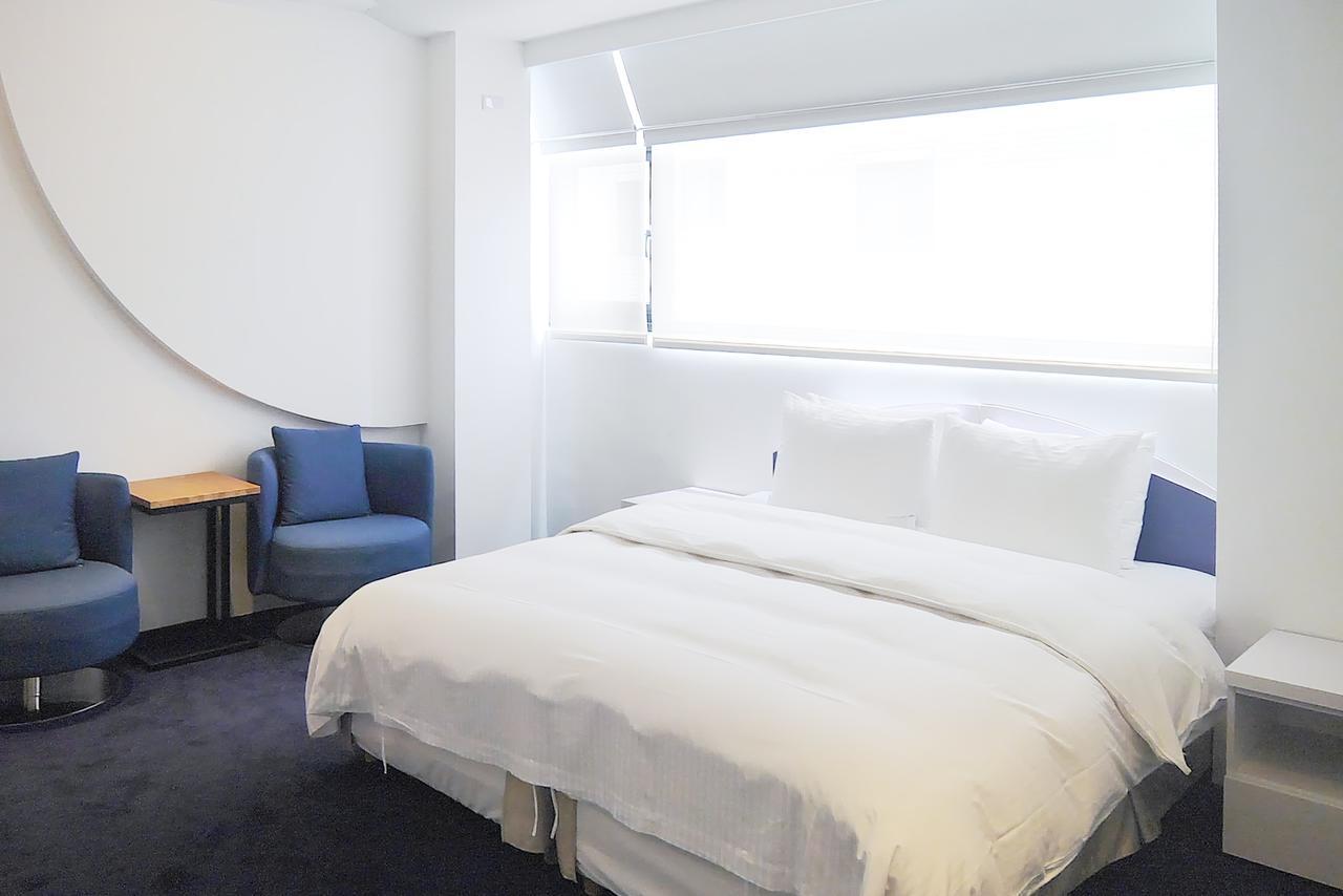 Time Flyer Hotel Тайчжун Экстерьер фото
